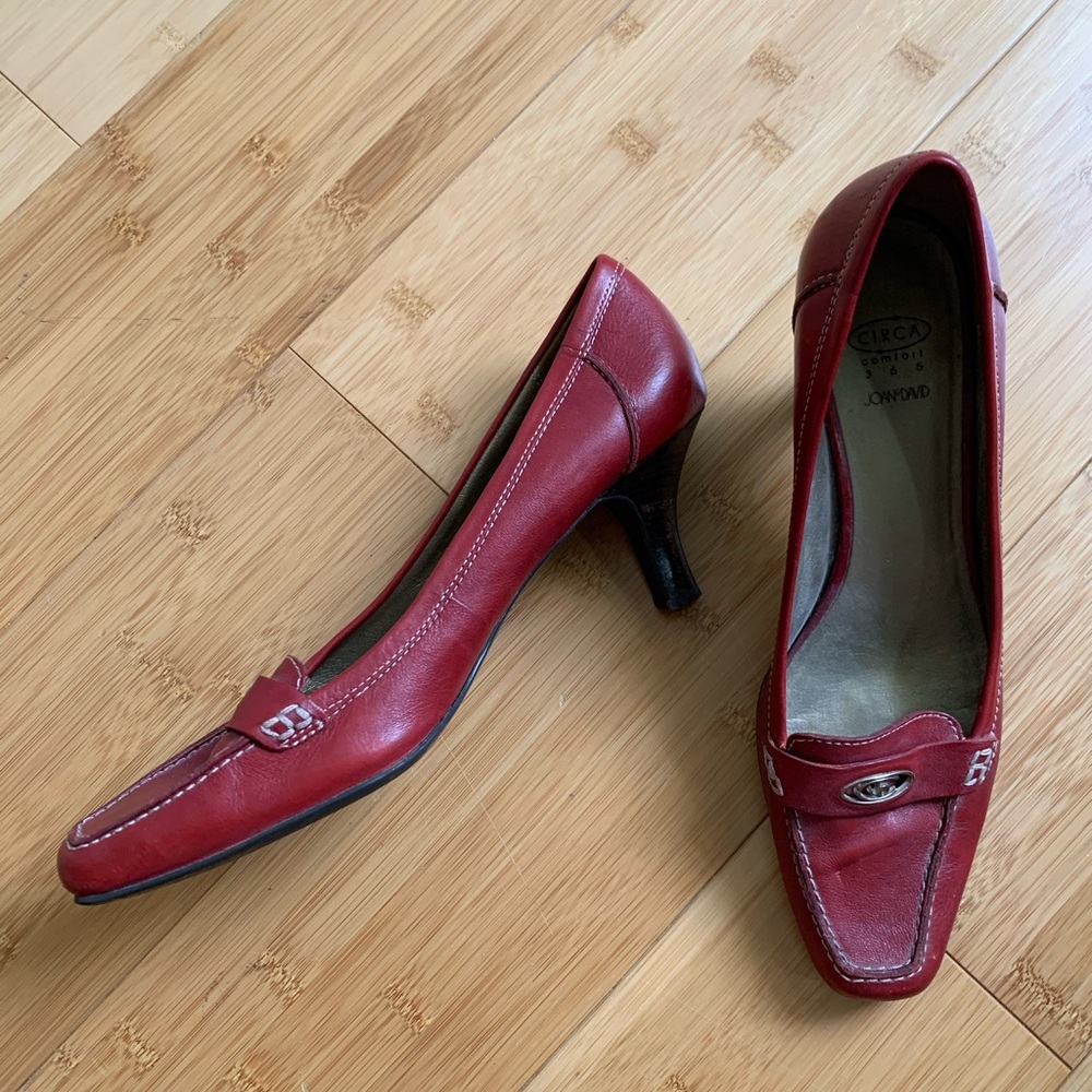 Joan and David Red Heels